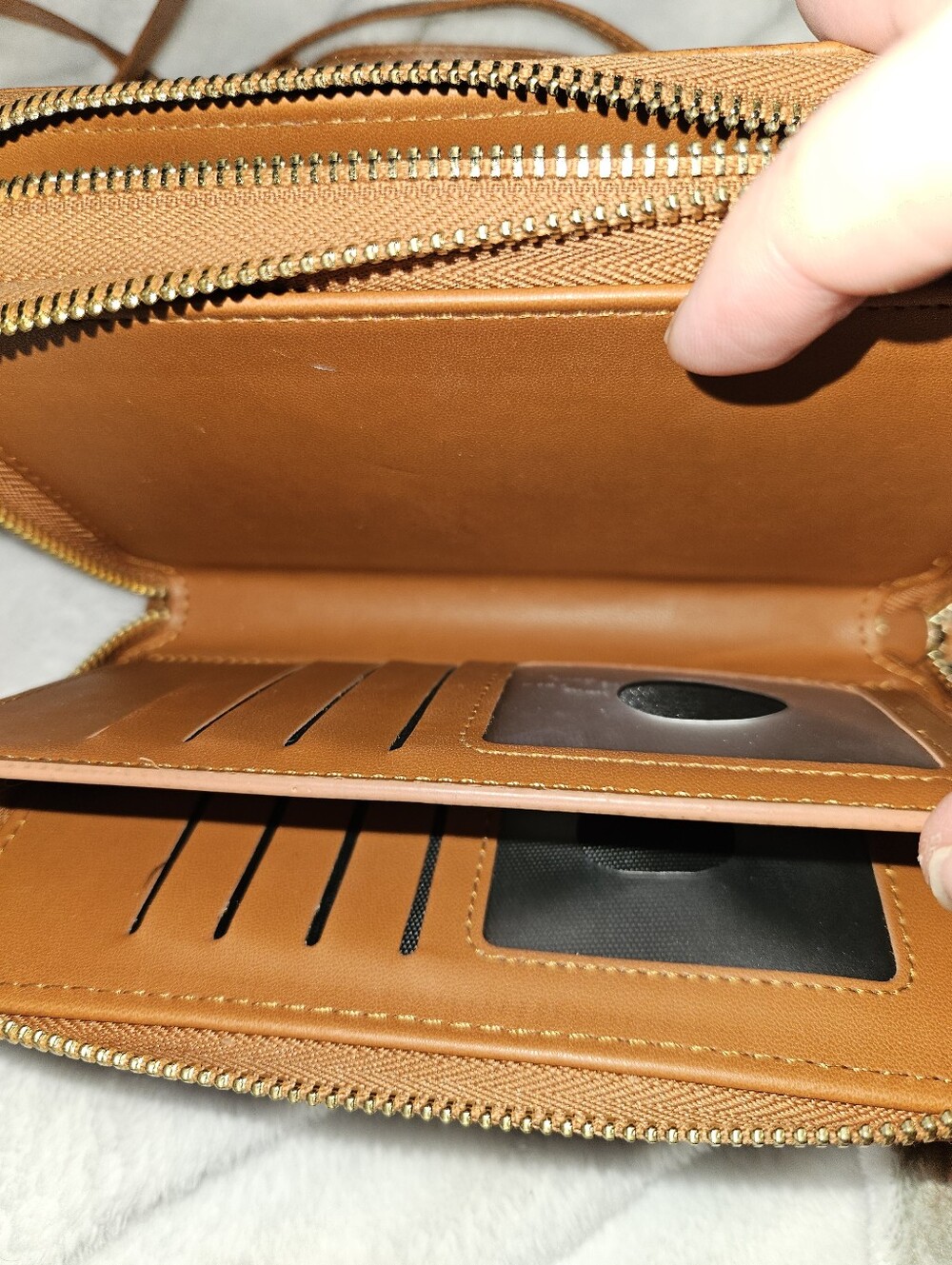 Womans Brown Small Wallet Crossbody Purse - Picture 5 of 7